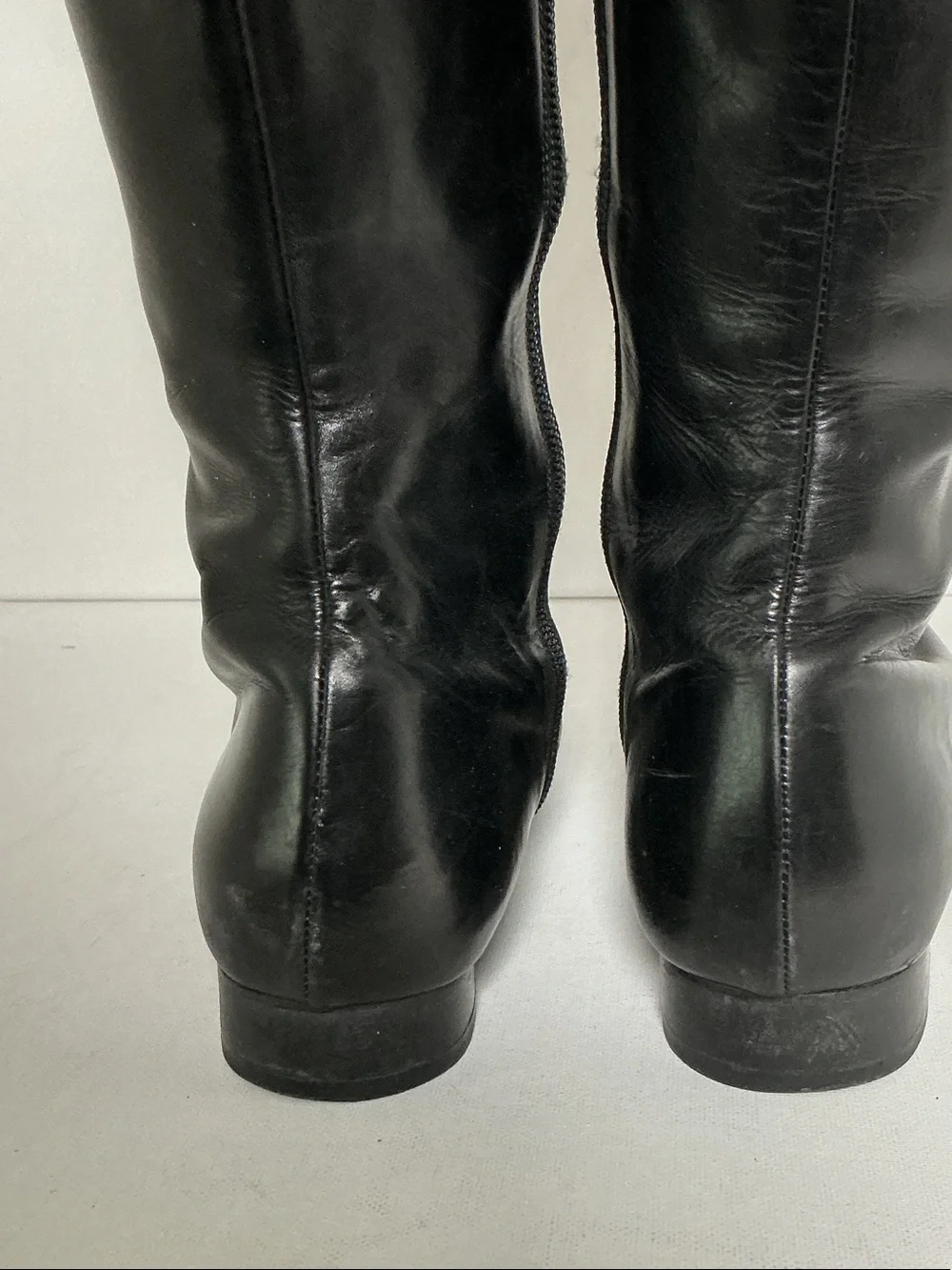 Vintage Mare Classic Black  Pointed Leather Boots